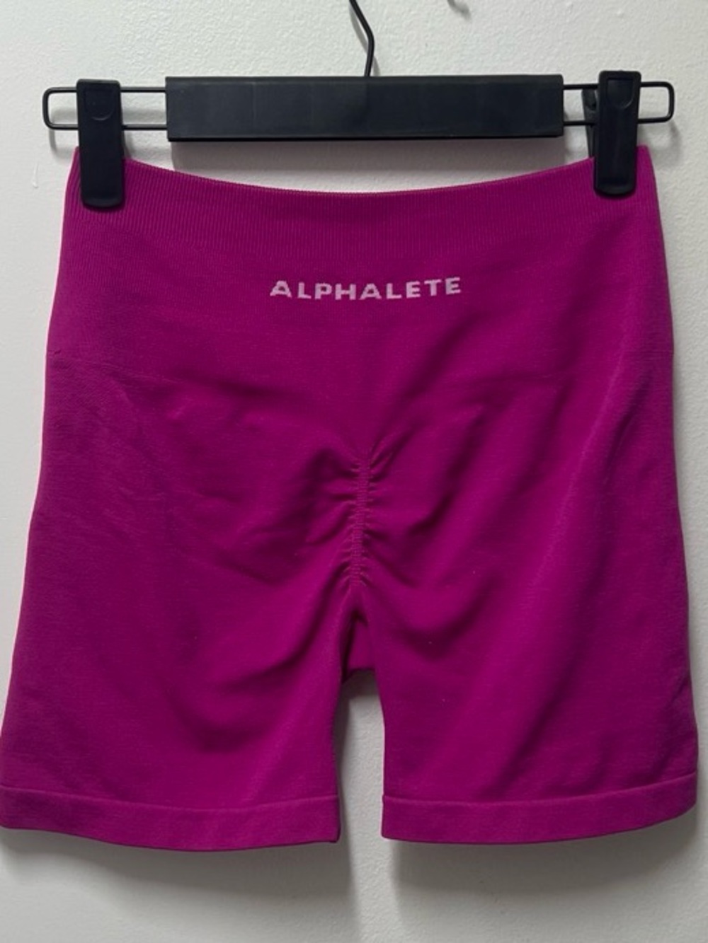 Alphalete Deep Magenta Seamless High-Waist Gym Shorts🩷